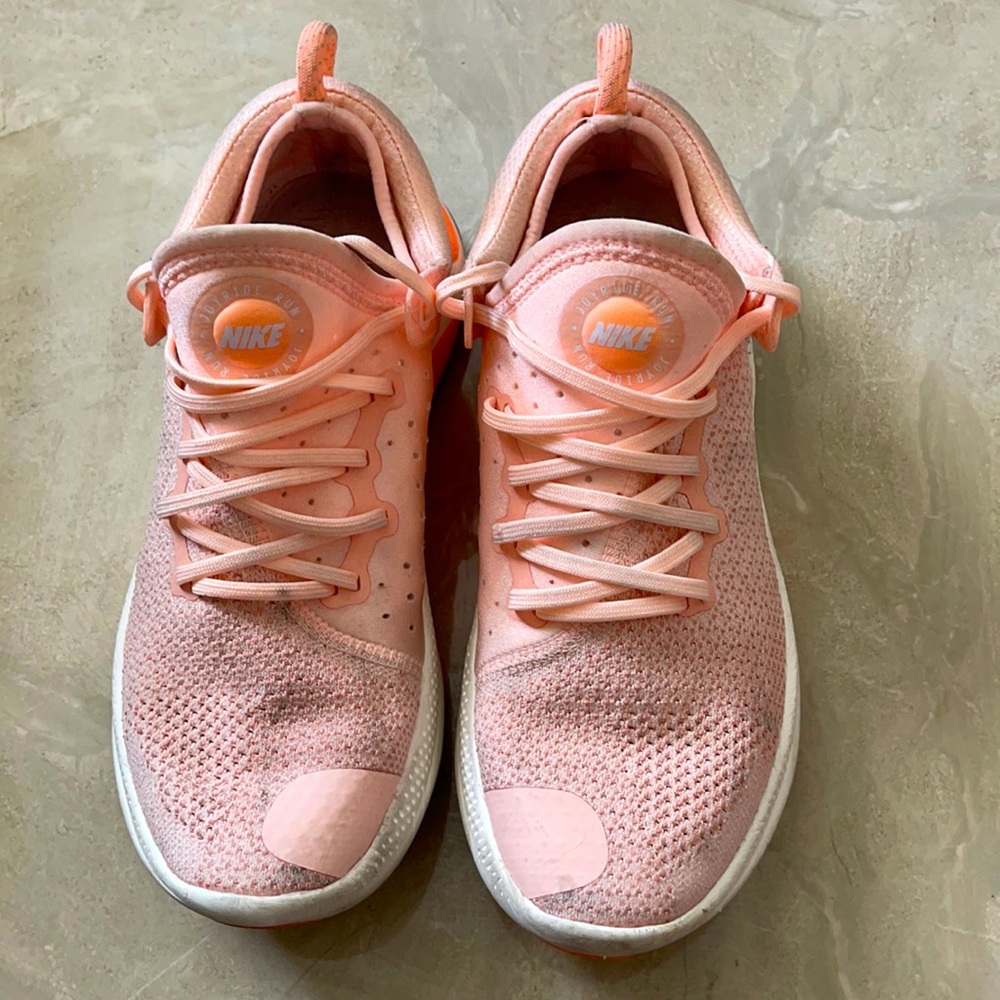 Nike Joyride Run Flyknit Running Shoe W9